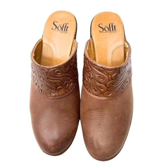 Sofft  Slip In Embossed Brown Clog Leather Mule - Women’s Sizes 8M. - Picture 2 of 12